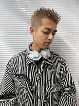 ショート カラー メンズ メンズスタイリスト リュウジのヘアスタイル