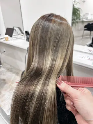 ロング CALME by bougie ENAのヘアスタイル