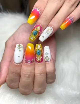 ネイル private salon fee所属・nail salon feeゆりかのネイルデザイン