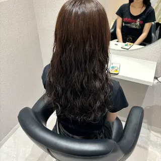 ロング パーマ salowin SHIBUYA me+店所属・kasumi/渋谷/ パーマのヘアスタイル