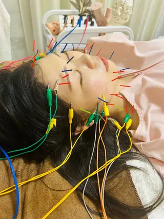 美容鍼灸サロン mahoroba院長のエステ・リラクイメージ