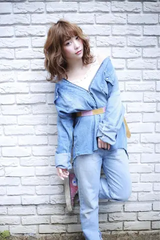 ミディアム 💈Chlom💈_ 公式_NewOpenのヘアスタイル