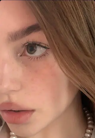 アイブロウ natsu 🪽の眉毛・アイブロウイメージ