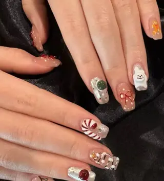 ネイル 高木 維麗絲のネイルデザイン