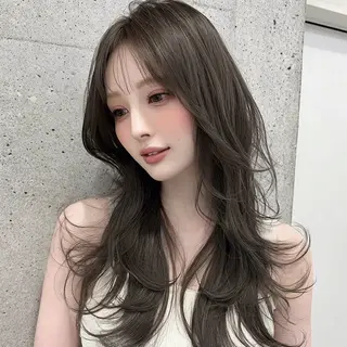 ロング 🎀mao🎀 顔周り/透明感カラーのヘアスタイル