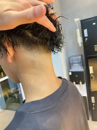 パーマ メンズ ✨デザインカラー✨ ✂️kouki✂️のヘアスタイル