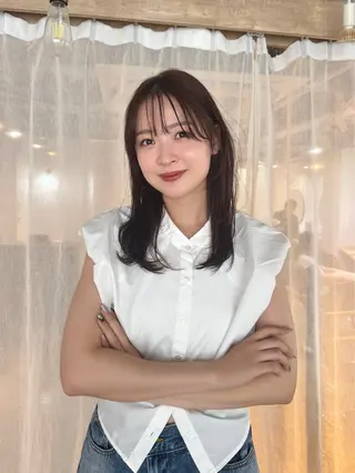 ミディアム trench(トレンチ)所属・工藤さくら /自由が丘のヘアスタイル