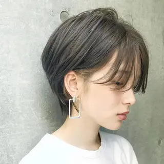 ショート カラー u hair所属・こばやし ももこのヘアスタイル