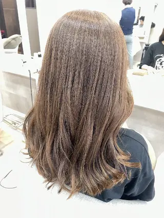 ロング カラー 杉本 奈穂のヘアスタイル