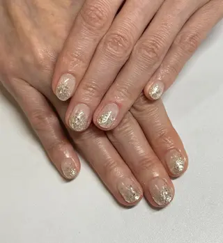 ネイル Blue Reef 四谷三丁目所属・たかの はづきのネイルデザイン