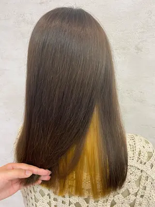ロング カラー 上田 和紀子のヘアスタイル