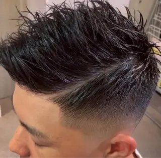 ショート 及川シゲル 髪質改善講師のヘアスタイル