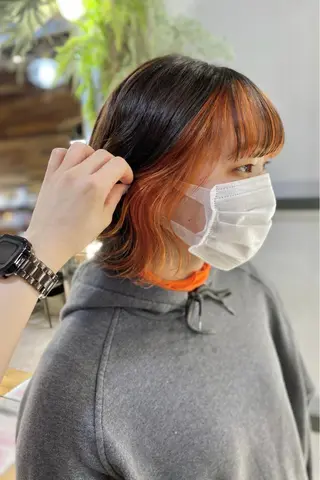 ミディアム カラー 菊地 紗矢のヘアスタイル