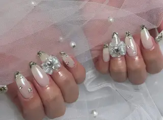 ネイル amiLe_ Yukino🎀のネイルデザイン