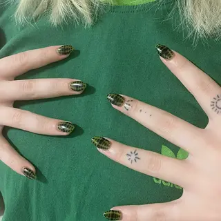 ネイル Protea きぬがわ らむのネイルデザイン