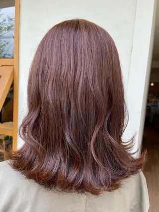 ミディアム 清原 里菜のヘアスタイル