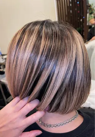 ショート カラー peakshair所属・髪質改善/メンズパ ーマ𝒀𝑼𝑻𝑶のヘアスタイル