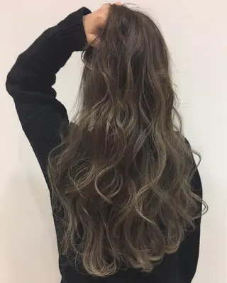 ロング カラー Rubik's江坂 ルービックえさかのヘアスタイル