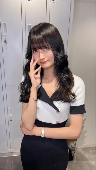 ロング カラー TOMONA👑 GiseL梅田店のヘアスタイル