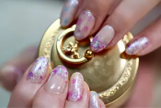 ネイル ママリンド　志村坂上店所属・しみ えんのネイルデザイン