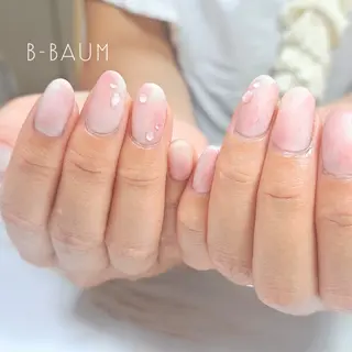 ネイル B-BAUM  nailsalon のネイルデザイン