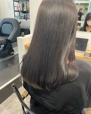 ミディアム カラー 韓国風/レイヤー/ 長谷七海のヘアスタイル