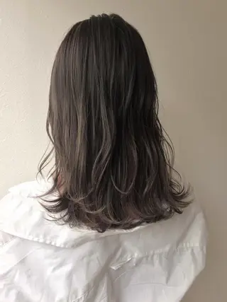 セミロング Noe心斎橋所属・Noe心斎橋 堀田 朋宏のヘアスタイル