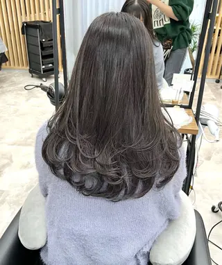 ロング 苗代萌/ぷるツヤ髪 🫧／レイヤーカットのヘアスタイル