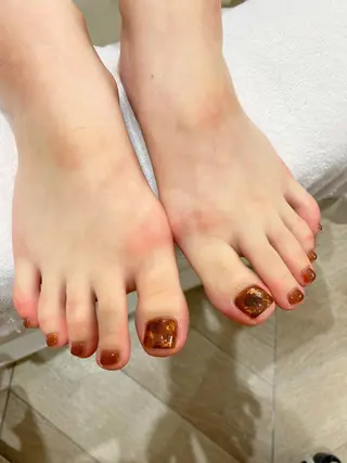 ネイル Nest 岩崎のネイルデザイン