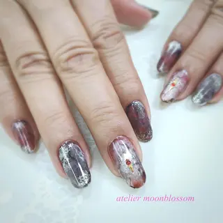 ネイル アトリエ ムーンブロッサムのネイルデザイン