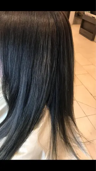 セミロング カラー特化 横川　翔希のヘアスタイル