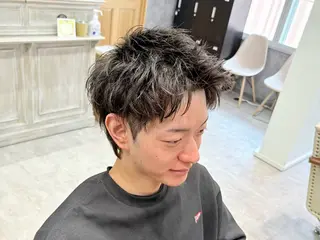 パーマ メンズ 井川 シャドウパーマ ニュアンスパーマのヘアスタイル