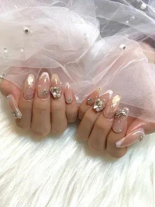 ネイル ✨絶対に褒められる 店長"Momonaのネイルデザイン