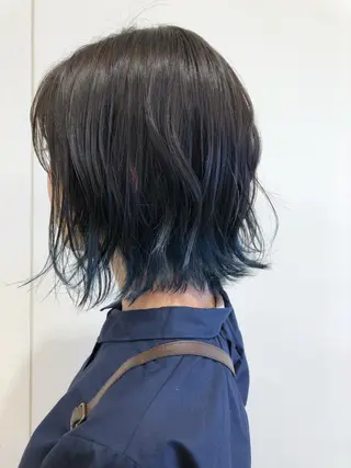 ショート ケアブリーチ 坪井佑樹のヘアスタイル