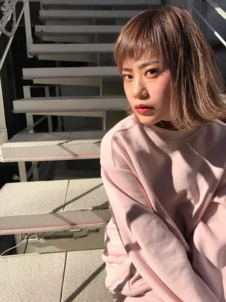 ショート カラー Lien   副店長 小林亨のヘアスタイル