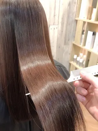 ロング カラー 韓国🇰🇷レイヤー 映える顔周り🩷のヘアスタイル