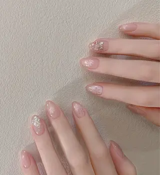 ネイル H&B 楊のネイルデザイン