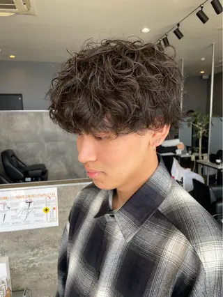 パーマ ✂︎GLITTER ✂︎東ヶ崎　湧✂︎のヘアスタイル