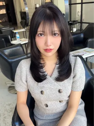 ミディアム カラー fudge所属・MaisonHALU 松浦光咲のヘアスタイル