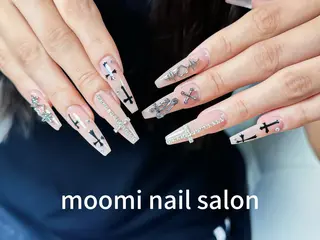 ロング Moomi nail salon新宿所属・Moomi nail salonのネイルデザイン