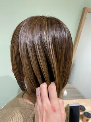 カラー ase.糸島店所属・UEDA AYAのヘアスタイル