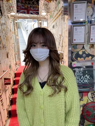 ロング カラー ヘアアレンジ haco+所属・🌈派手髪エクステ ブレイズ🌈ひろとのヘアスタイル