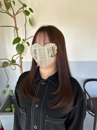 ロング 三浦 彩那のヘアスタイル