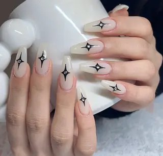 ネイル YUAN. Nailのネイルデザイン
