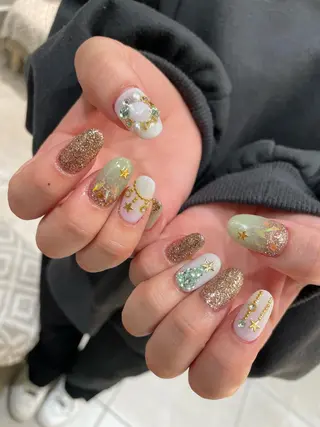 ネイル 細矢 咲花のネイルデザイン