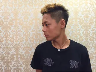 ショート カラー メンズ 髪質改善美容師 中村　一のヘアスタイル