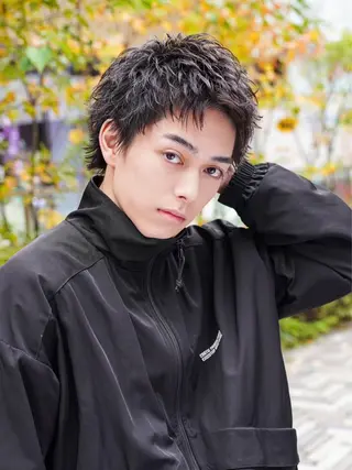 ショート ⭐️メンズ特化⭐️ パーマ カラーのヘアスタイル