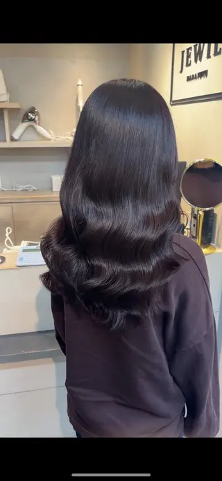 ロング カラー ラベンダーカラー /巻き/WAKANAのヘアスタイル