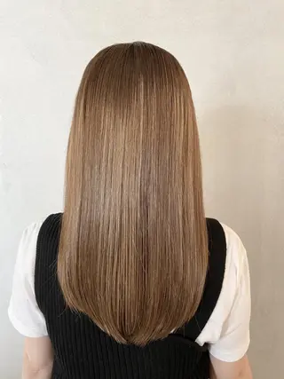 セミロング カラー 高尾 勝利のヘアスタイル