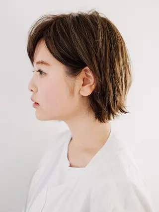 ショート Conforto店長 渡邊のヘアスタイル